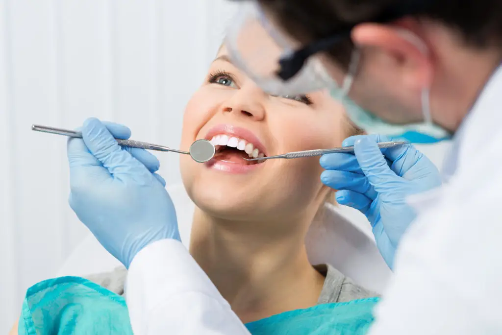 pick dentists for implants